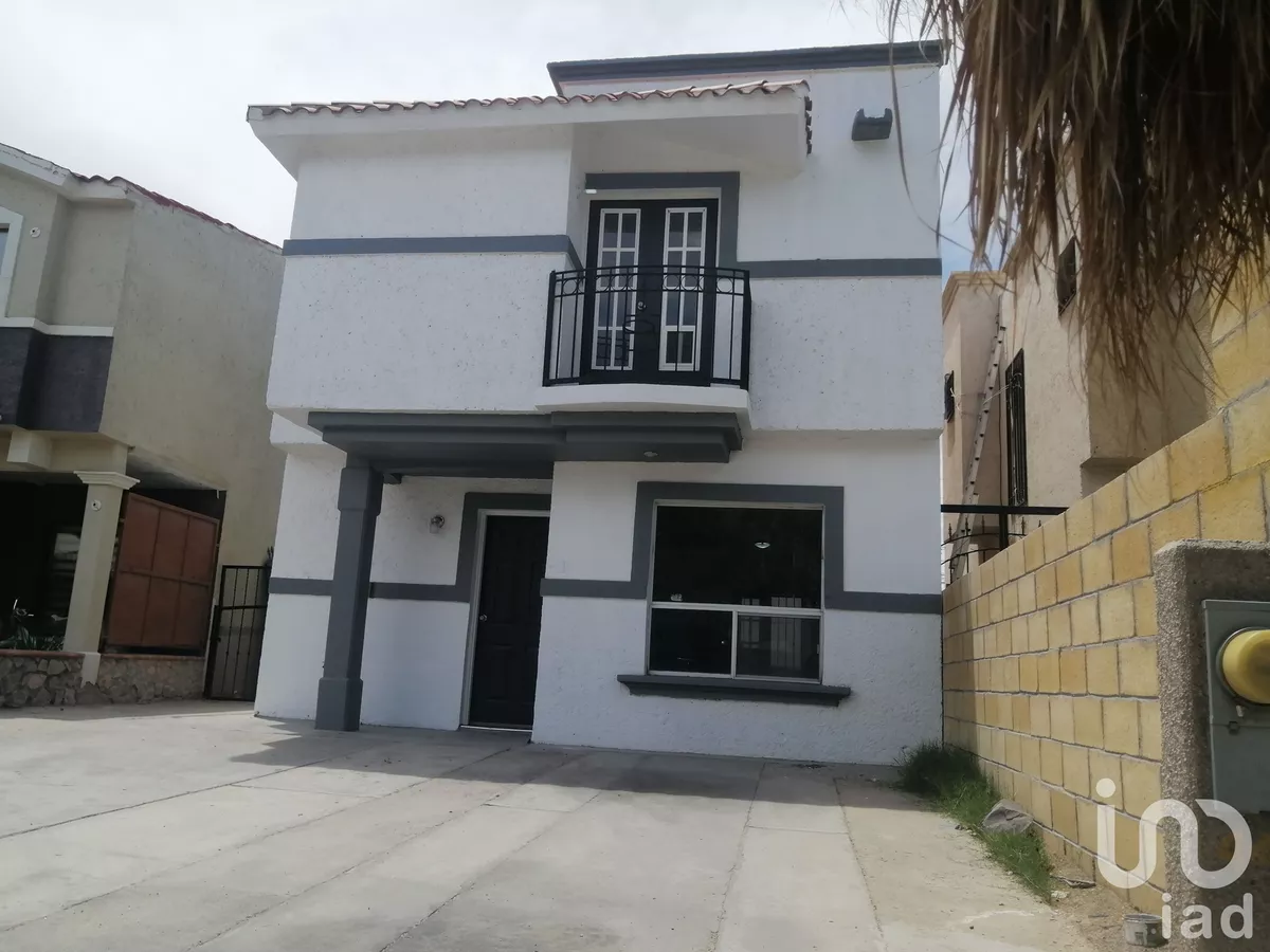 Venta Casa 3 Ambientes Real Del Sol