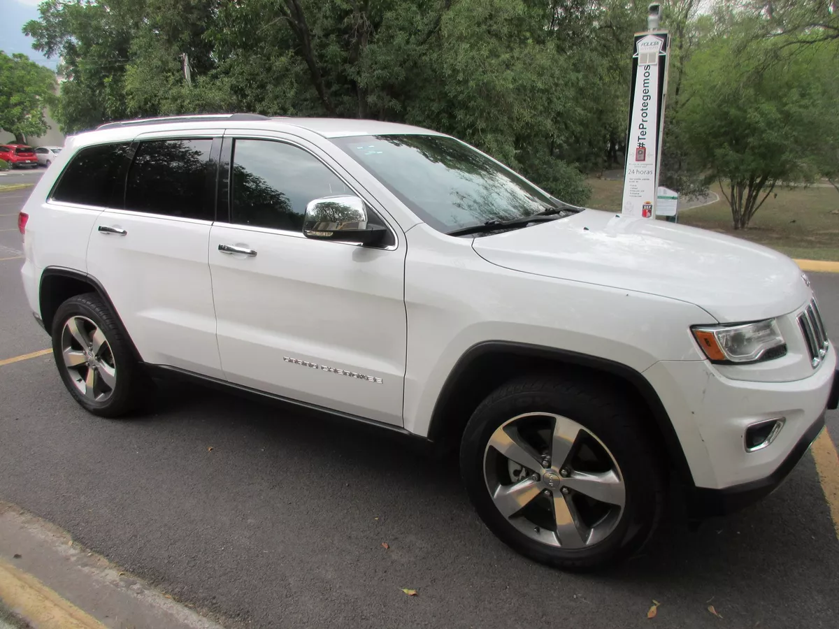 Jeep Grand Cherokee 2015 5.7 V8 Limited Lujo 4x4 At