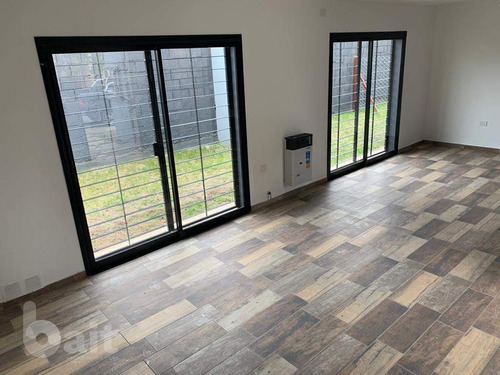 Imagen 18 de 18 de Venta De Dulplex En Nuevo Urca De 3 Dormitorios Y 3 Baños