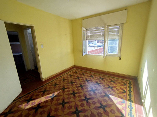 Casa 2 Dorm+ Depto 1 Dorm, Ideal P/ Rentas B Colon