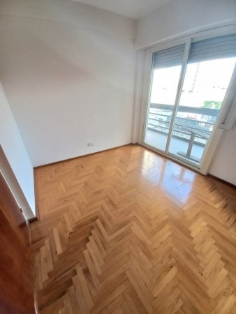 Imagen 9 de 15 de Departamento Dos Dormitorios Parque España