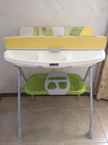 Bañito Con Cambiador, Cam