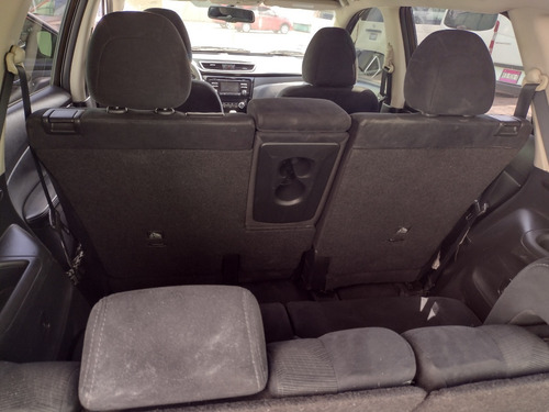 Imagen 6 de 15 de Nissan X-trail 7 Pasajeros 2015