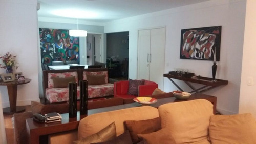 Imagem 6 de 15 de Espaçoso, Bem Decorado E Varanda Goumet - Nm328