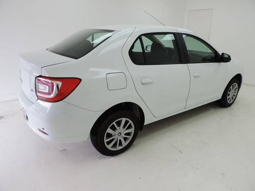 Renault Logan 1.6 Expression 8v Flex 4p Automatizado