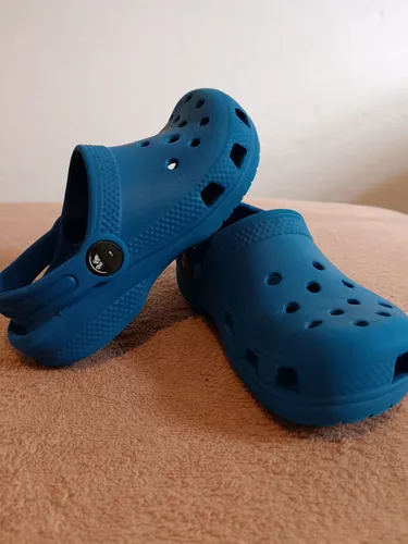 Crocs Classic Mules Niños. Talle C9 / 25-26 Como Nuevas! Azul C9 (Usado)