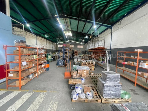 Galpon Remodelado Con Banco De Transformadores Oficinas Porton Blindado Carga Descarga En Venta Conjunto Privado Vigilancia Estef 24-23709