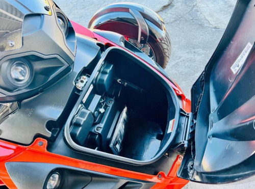 Can Am Spyder Rs S 2014