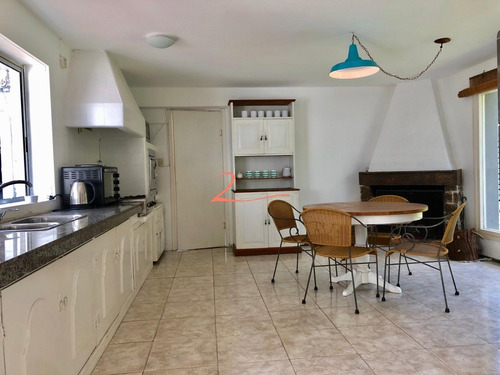 Casa Próxima A Roosevelt Para Vivir Todo El Año - Reciclada- Ref: 5311