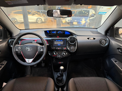 Toyota Etios 1.5 Sedan Xls