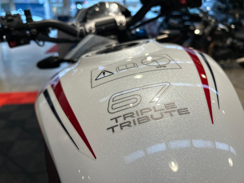 Triumph Trident Tribute Se Año 2025 - Hilton Motors Co.