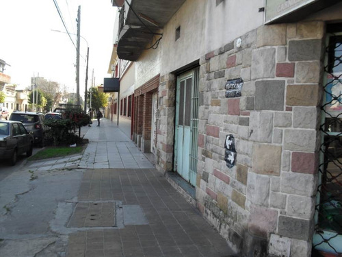 Imagen 3 de 14 de Local Con Vivienda En Venta En Gerli Este