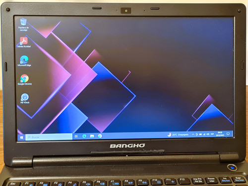 Notebook Bangho Bes G0304 - Intel I3 4100 - 4gb - Ssd 240gb Negro (Usado)