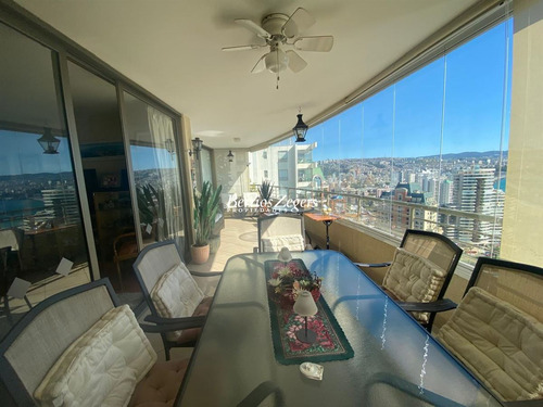 Departamento En Venta En Viña Del Mar 3 Dormitorios 3 Banos