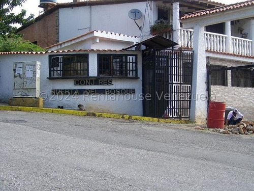 Casa En Venta La Rosa Guatire  Puerta Del Bosque 24-14776