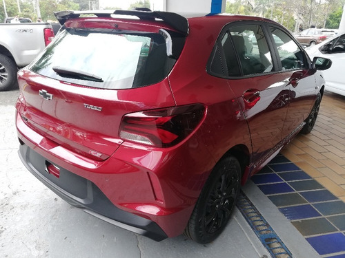 Chevrolet Onix Turbo Rs
