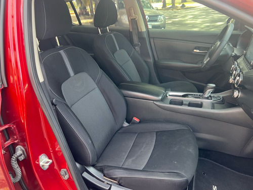 Nissan Sentra 1.8 Advance Cvt