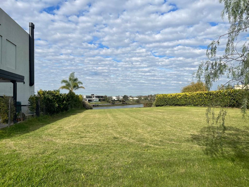 Imagen 4 de 26 de Lote En Venta San Matias Laguna Excelente Orientación