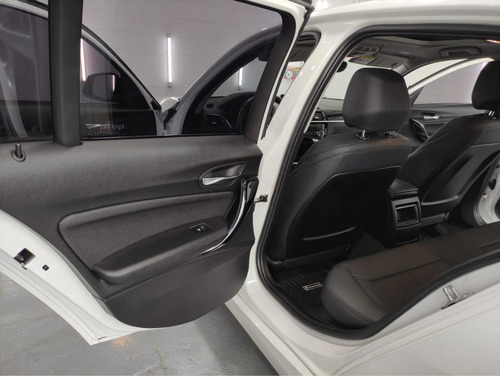 Imagen 11 de 12 de Bmw 120i 2.0 184cv Pack M