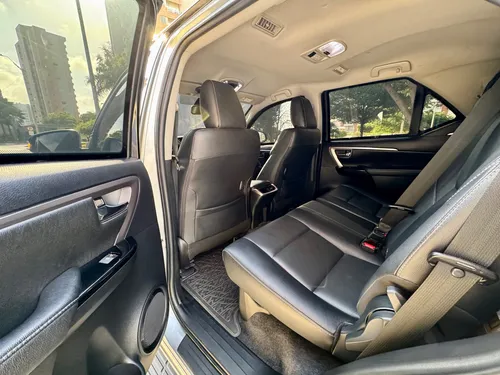 Toyota Fortuner 2.8l