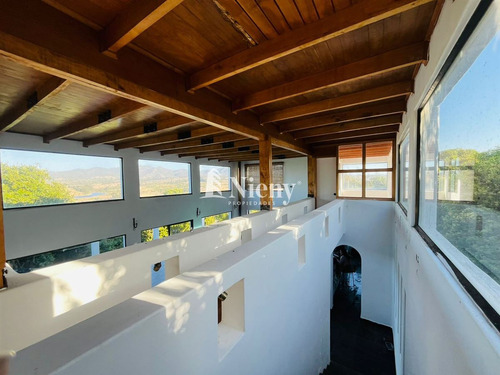 Casa En Venta Y Arriendo De 5 Dorm. En Quintero