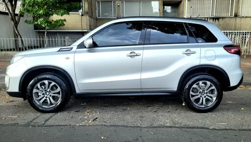 Suzuki Vitara Live! 4x2 Automatica 6000 Km