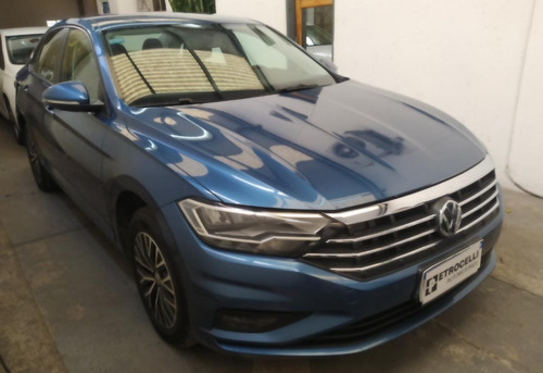 Imagen 2 de 12 de Volkswagen Vento 1.4 Tsi Confortline Aq Tipt Año 2019