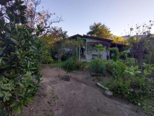 Chácara No Litoral Com 3 Quartos Em Peruíbe/sp