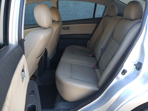 Imagem 11 de 14 de Nissan Sentra 2011 2.0 Flex Aut. 4p