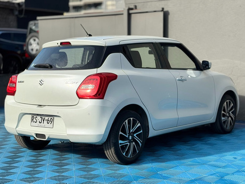 Suzuki Swift GLX PLUS CVT 1.2
