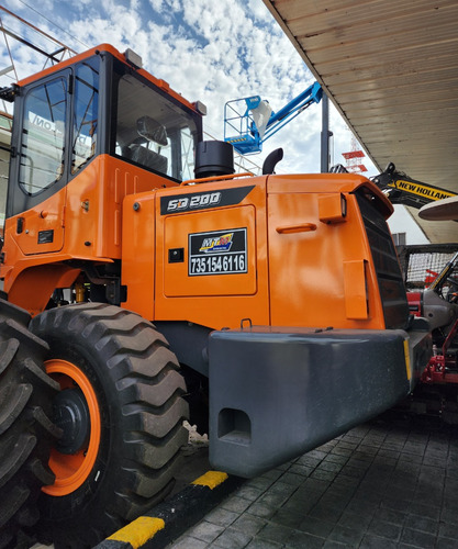 Cargador Frontal Sobre Ruedas Doosan Develon Sd200