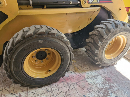 Minicargador Caterpilla 246b Año 2005