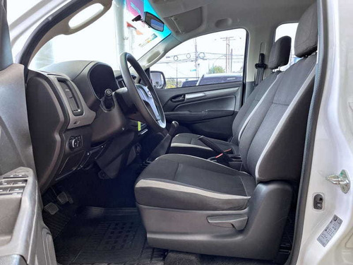 Imagem 10 de 13 de Chevrolet S10 Ls 2.8 Tdi 4x4 Cd 2019
