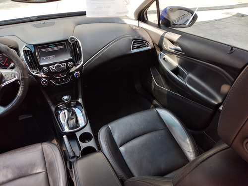 Imagen 12 de 15 de Chevrolet Cruze 2017 1.4 Premier At