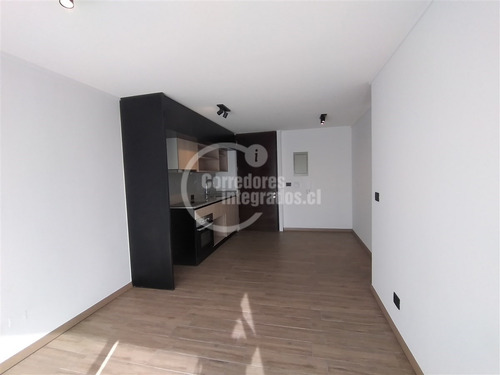 Departamento En Arriendo De 2 Dorm. 2 Baños En Ñuñoa