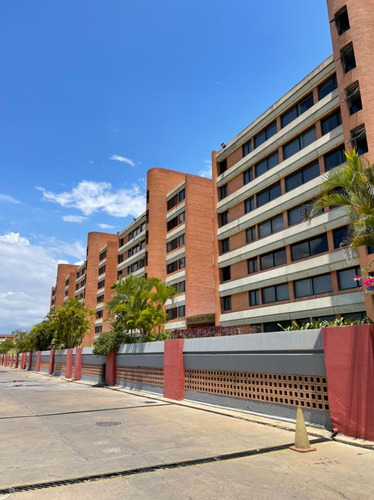 Imagen 2 de 12 de En Venta Espectacular Apartamento En Cr Las Canoas, Lecheria, 353 Mts2. Carmelo Albelo 04128592712