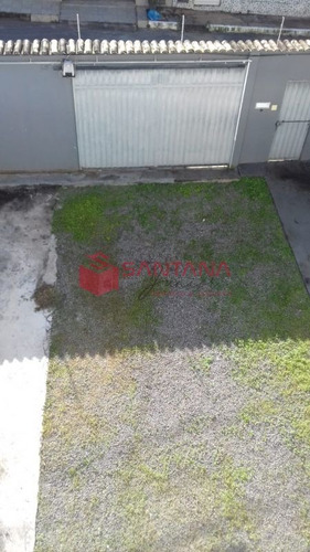 Imagem 3 de 6 de Excelente Casa Comercial Com 3 Salões Em Itinga - 934174
