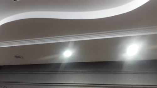 Imagen 6 de 6 de Local En C.c. Gran Bazar. Av. Bolívar. Maracay