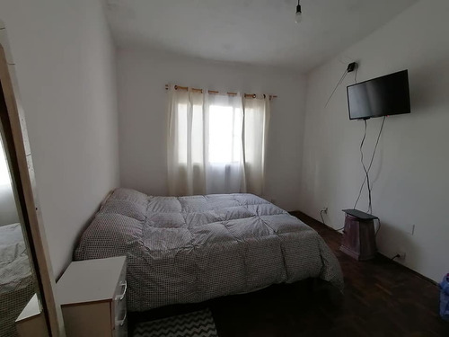 Apto 1 Dorm. Todos Los Servicios. Anda Porto O Contaduría