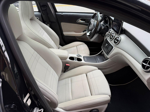 Mercedes-Benz Classe GLA 1.6 CGI ENDURO 16V TURBO FLEX 4P AUTOMÁTICO