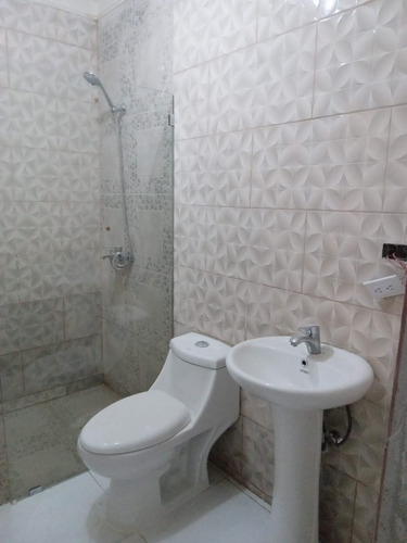 Imagen 11 de 14 de Alquilo 2 Apartamentos Grandes De Dos Habitaciones Sala Coc