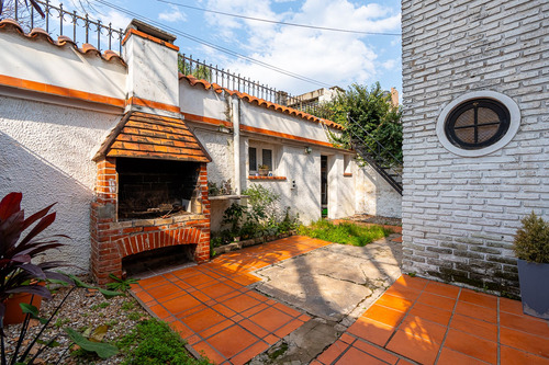Casa En Venta 3 Dormitorios Cura Oroño Hospitales
