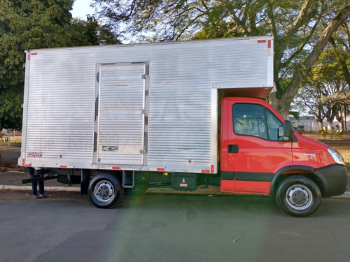Imagem 2 de 15 de Iveco Iveco 35s14