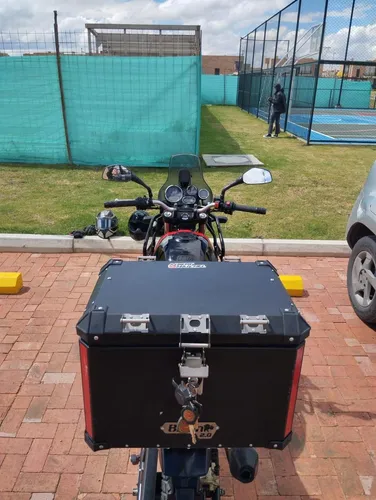 Royal Enfield Himalayan 411 Modelo 2022
