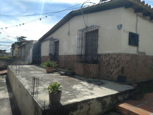 Imagen 29 de 30 de Casas En Venta Cabudare La Montañita, José G. López 04145533925 Codigo 21-8779 Lara, Venezuela