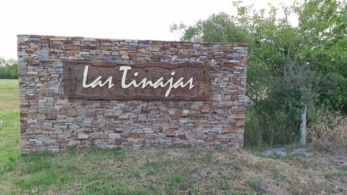 Imagen 1 de 12 de Las Tinajas Excelente Barrio Semi Cerrado