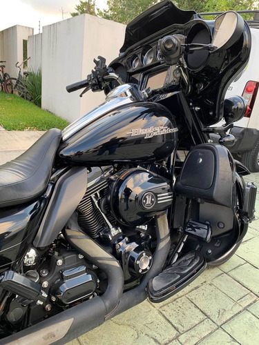 Imagen 6 de 14 de Harley Davison 2014 Flhxs