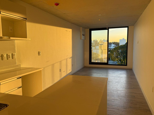 Monoambiente En Alquiler Zona Buceo $22.000