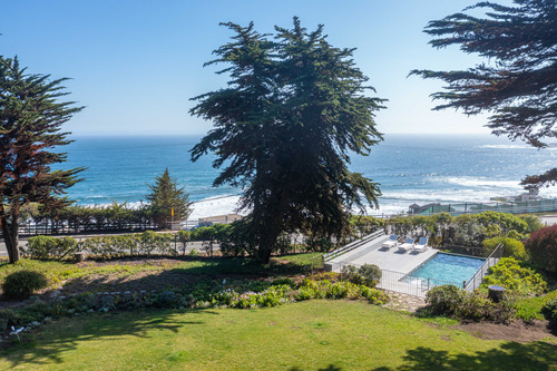 Venta Casa Con Vista Al Mar En Aguas Claras