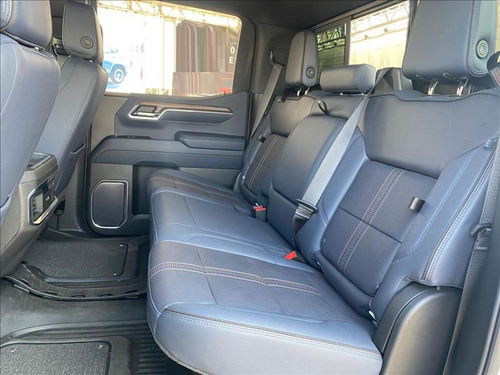 Chevrolet Silverado 5.3 High Country Cab. Dupla V8 4X4 Aut. 4P